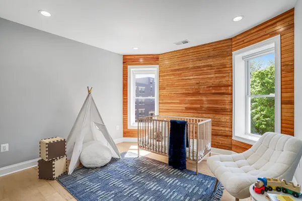 Contact Agent | 419 U Street Northwest, Washington, DC 20001