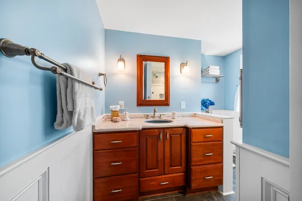 $725,000 | 6 Cypress Lane, Berwyn, PA 19312