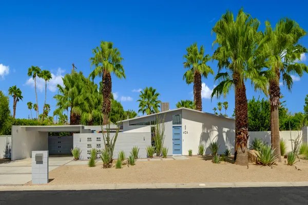 $1,075,000 | 406 East Desert Holly Circle, Palm Springs, CA 92262