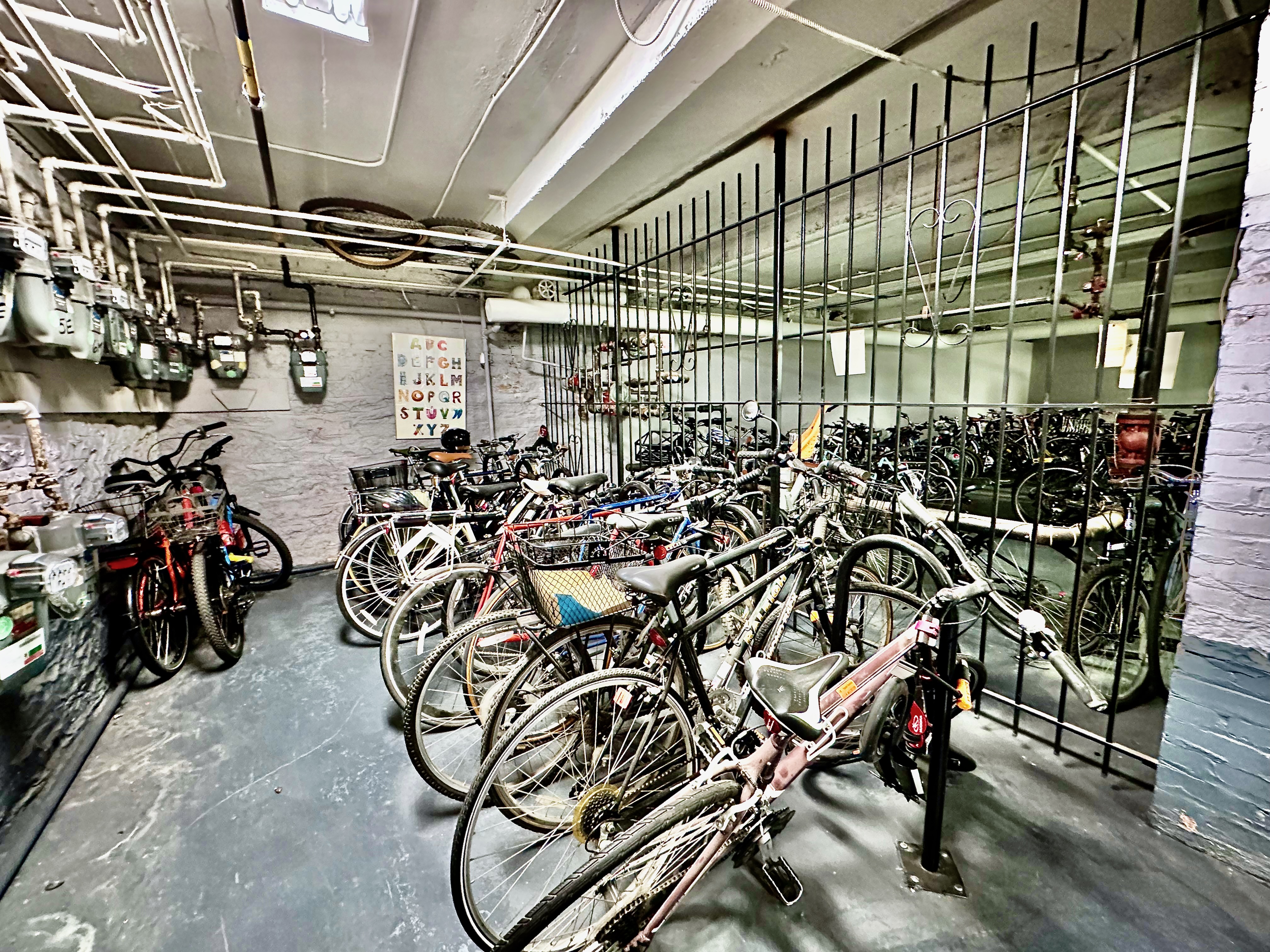 175 Eastern Parkway, Unit 5F Brooklyn, NY 11238 - Photo 10 of 13