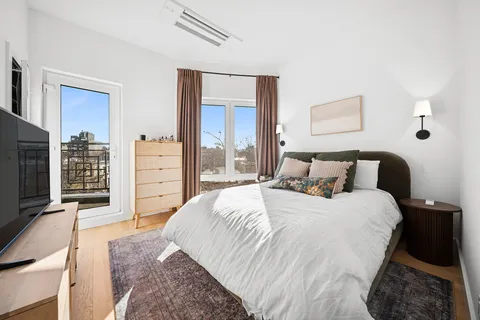 $3,200,000 | 175 Richardson Street | Williamsburg