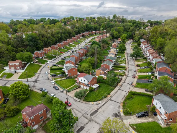 $109,999 | 147 Schenley Manor Drive, Pittsburgh, PA 15201