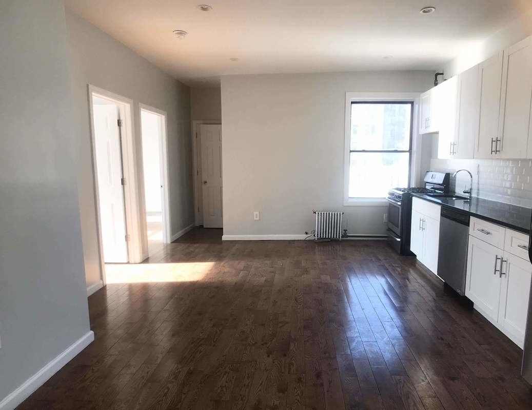 10 Vermilyea Avenue, Unit 2A Manhattan, NY 10040 - Photo 3 of 8