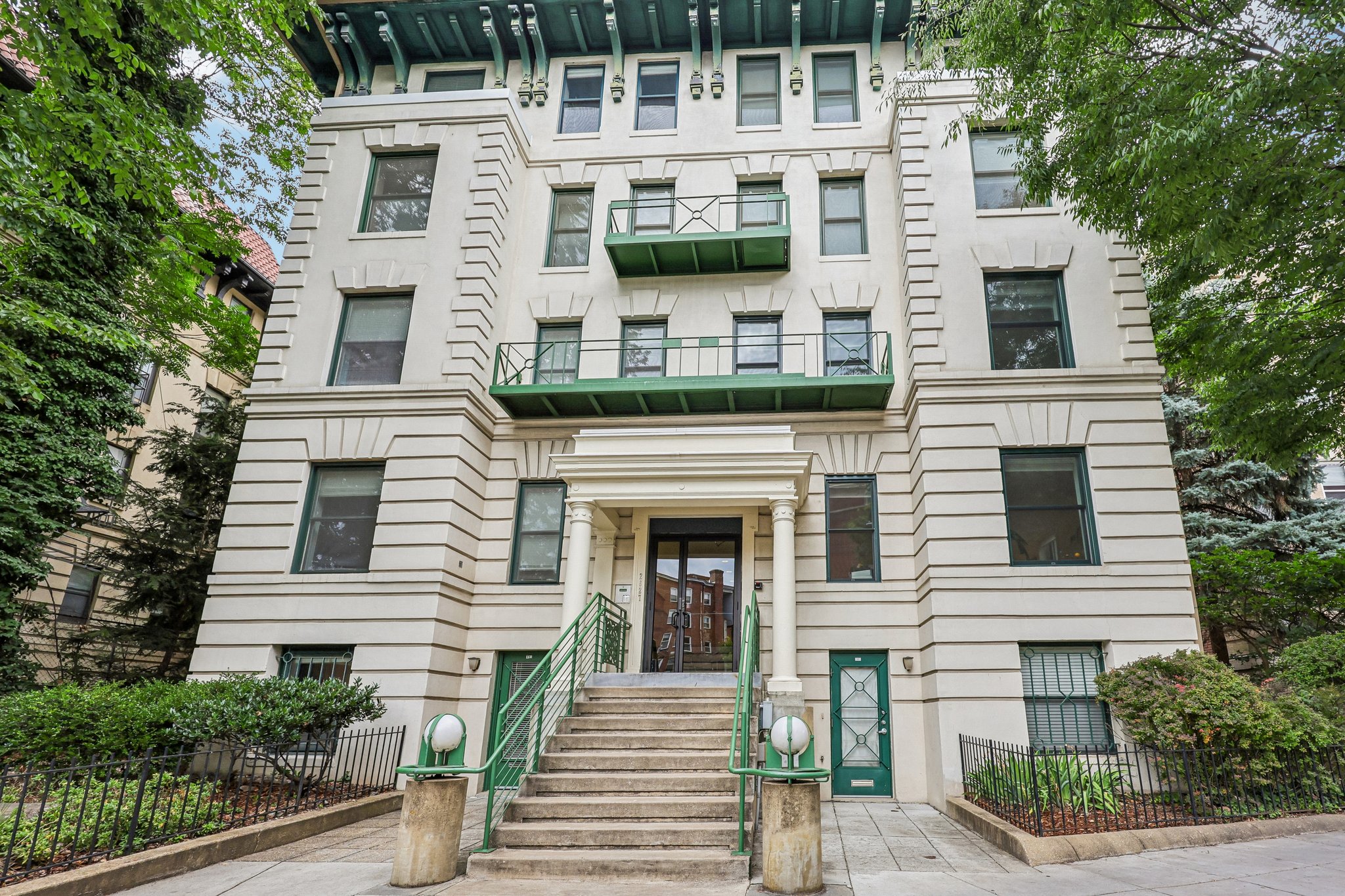 2627 Adams Mill Road Northwest, Unit 108 Washington, DC 20009 - Photo 2 of 43