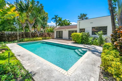 $2,095,000 | 4531 Sheridan Avenue, Miami Beach, FL 33140