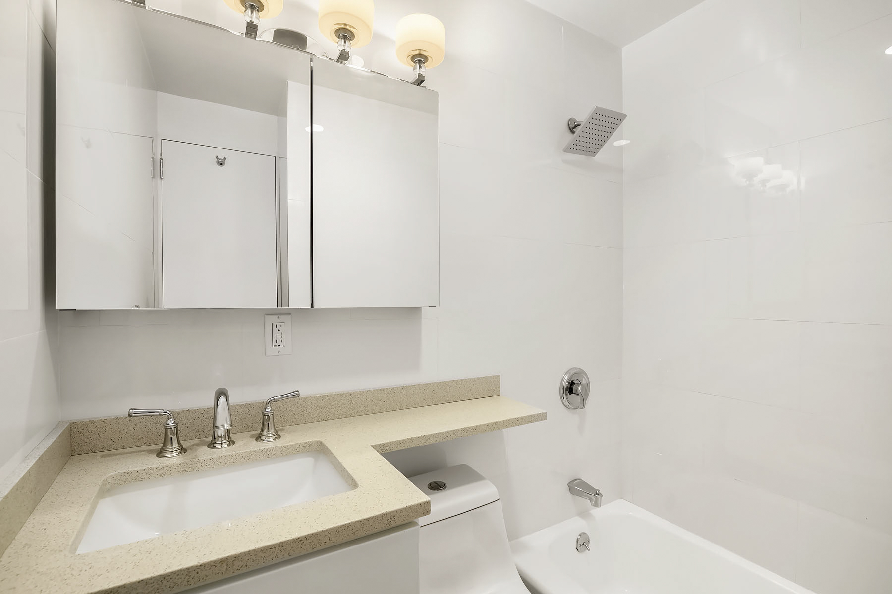 57 Thompson Street, Unit 4B Manhattan, NY 10012 - Photo 5 of 8