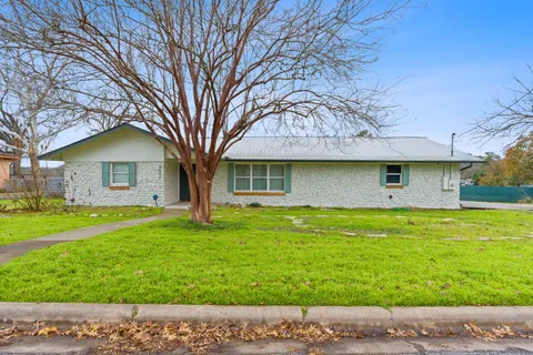 $1,025,000 | 4602 Roundup Trail, Austin, TX 78745