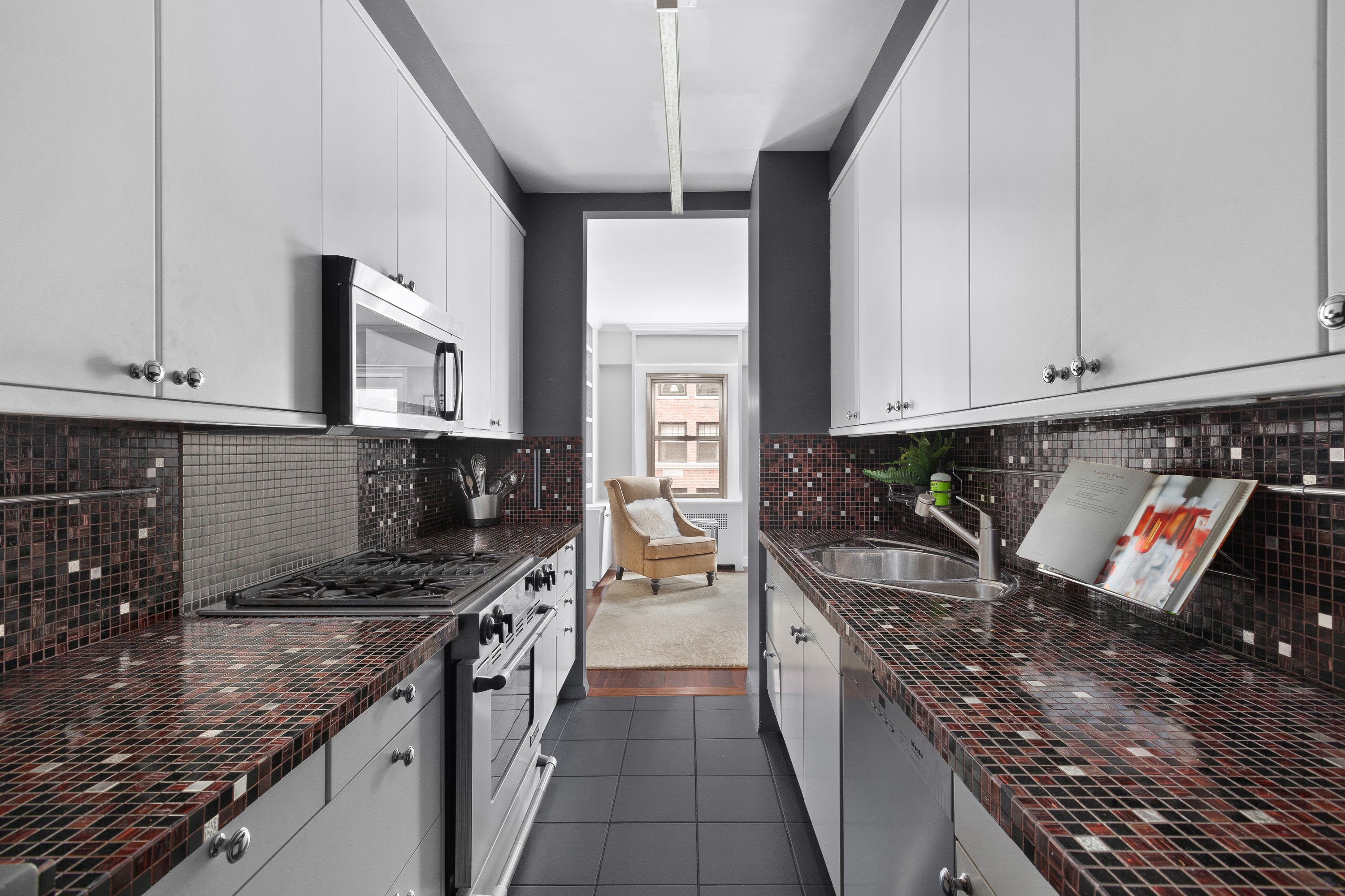 1199 Park Avenue, Unit 12H Manhattan, NY 10128 - Photo 7 of 11