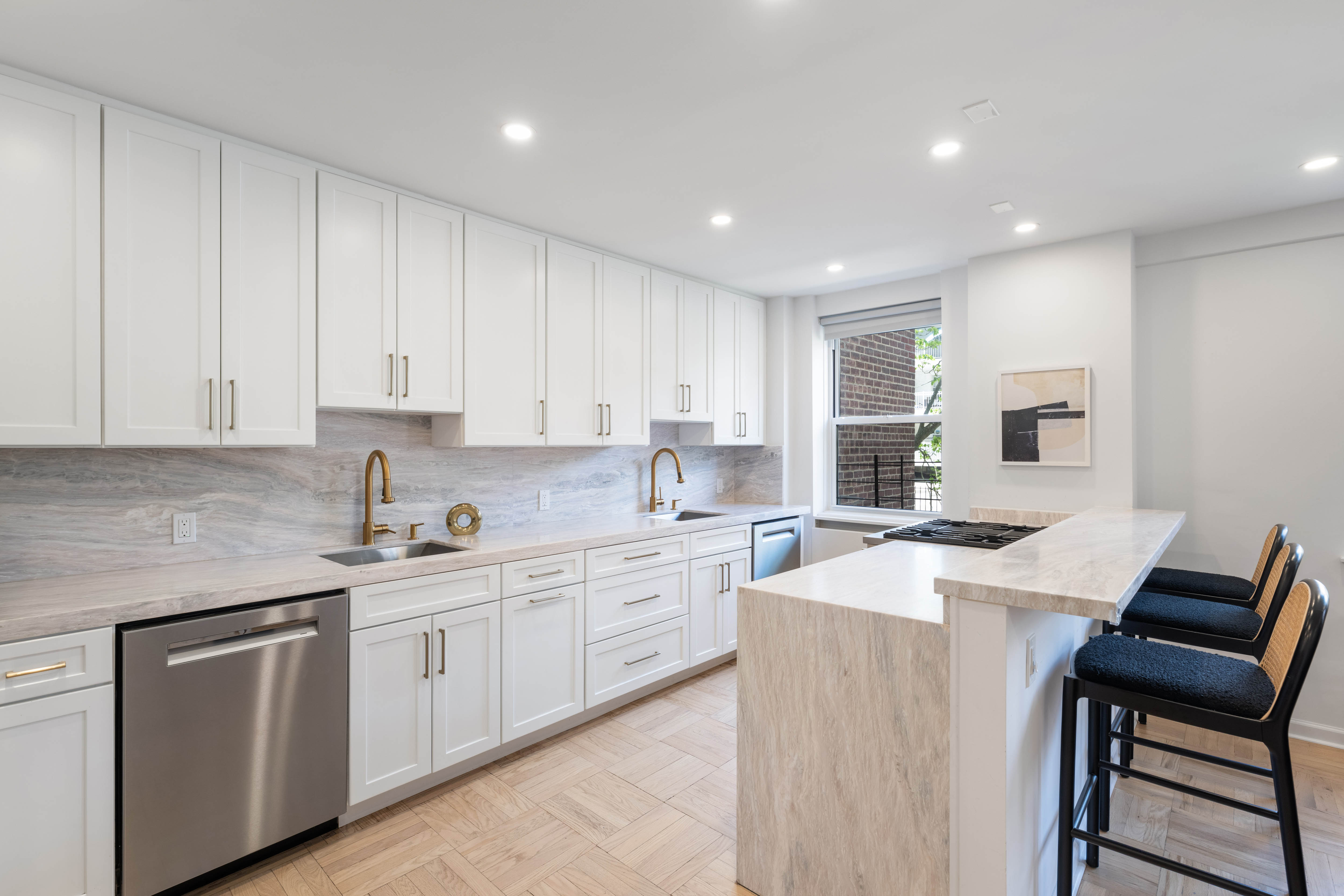 3725 Henry Hudson Parkway West, Unit 3DE Bronx, NY 10463 - Photo 3 of 20
