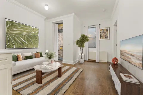 $399,000 | 555 Lenox Avenue, Unit 4B | Central Harlem