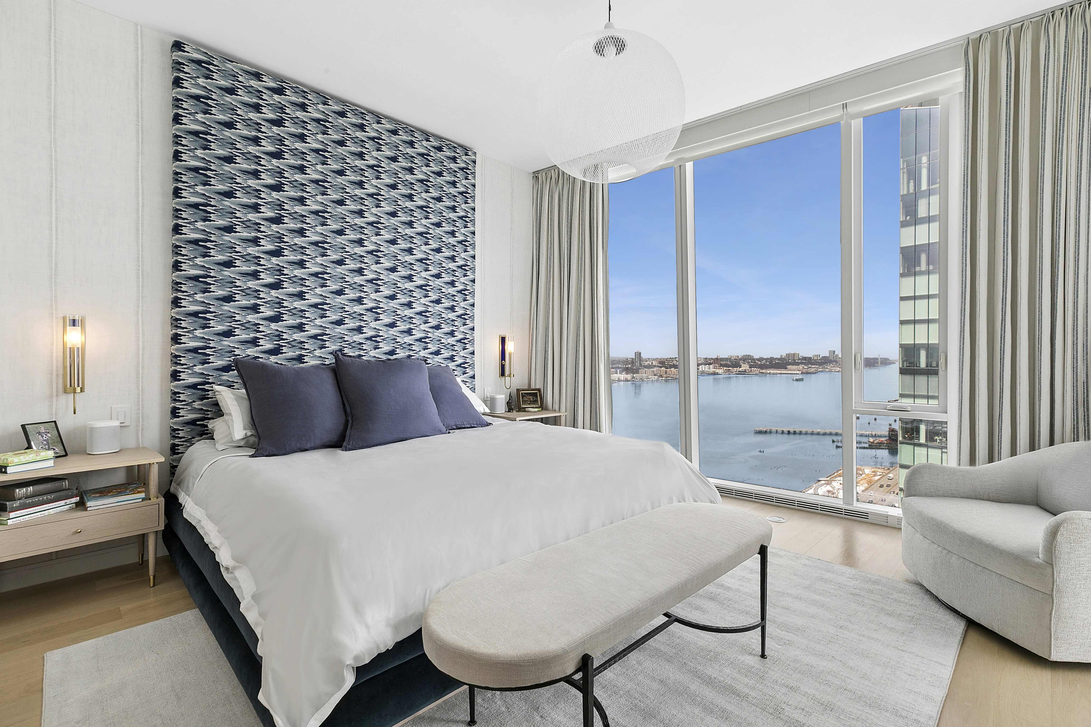 10 Riverside Boulevard, Unit 32D Manhattan, NY 10069 - Photo 4 of 15