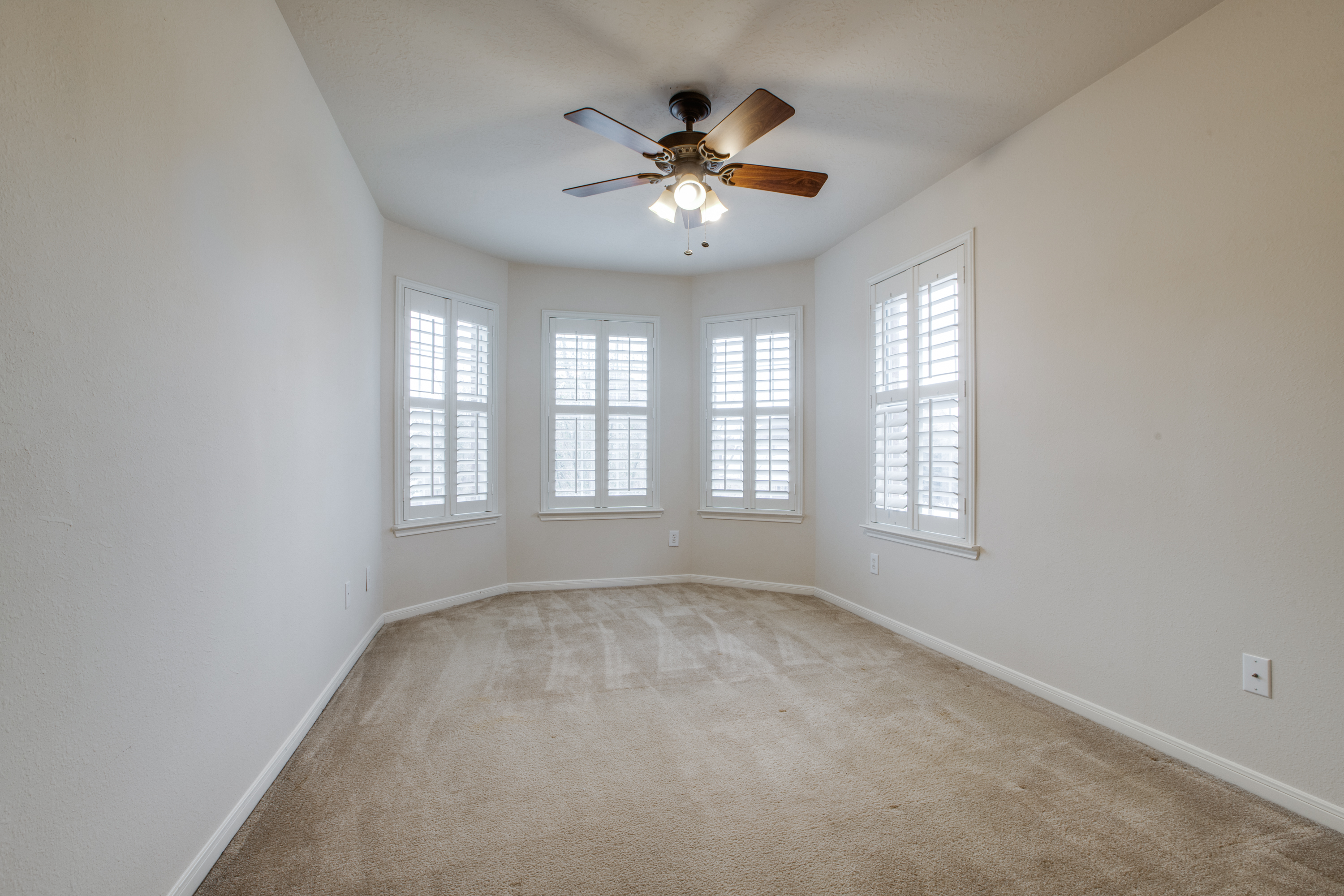 6807 Chapelfield Lane Houston, TX 77049 - Photo 32 of 36