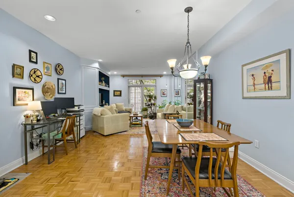 $385,000 | 208 Shearwater Court West, Unit 32, Jersey City, NJ 07305