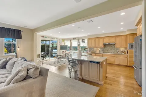$1,350,000 | 661 Stoneman Court, Benicia, CA 94510