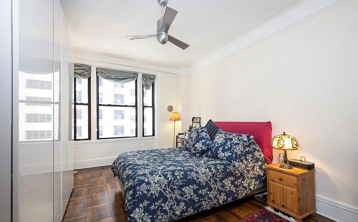 200 West 54th Street, Unit 6D Manhattan, NY 10019 - Photo 3 of 6