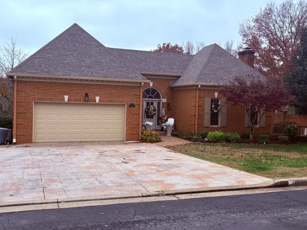 $600,000 | 100 Carriage Lane, Hendersonville, TN 37075