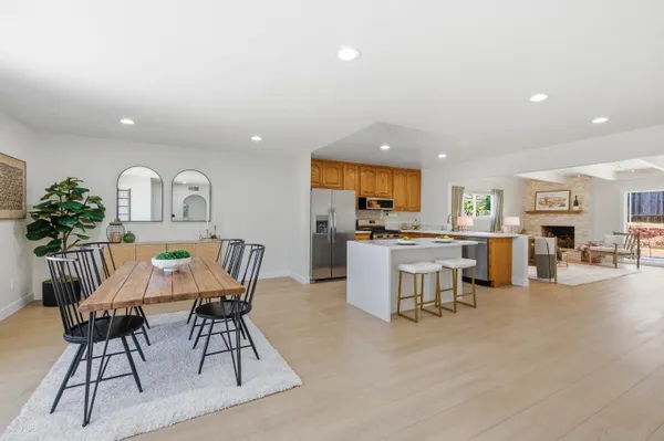 $1,125,000 | 8595 Flanders Drive, San Diego, CA 92126