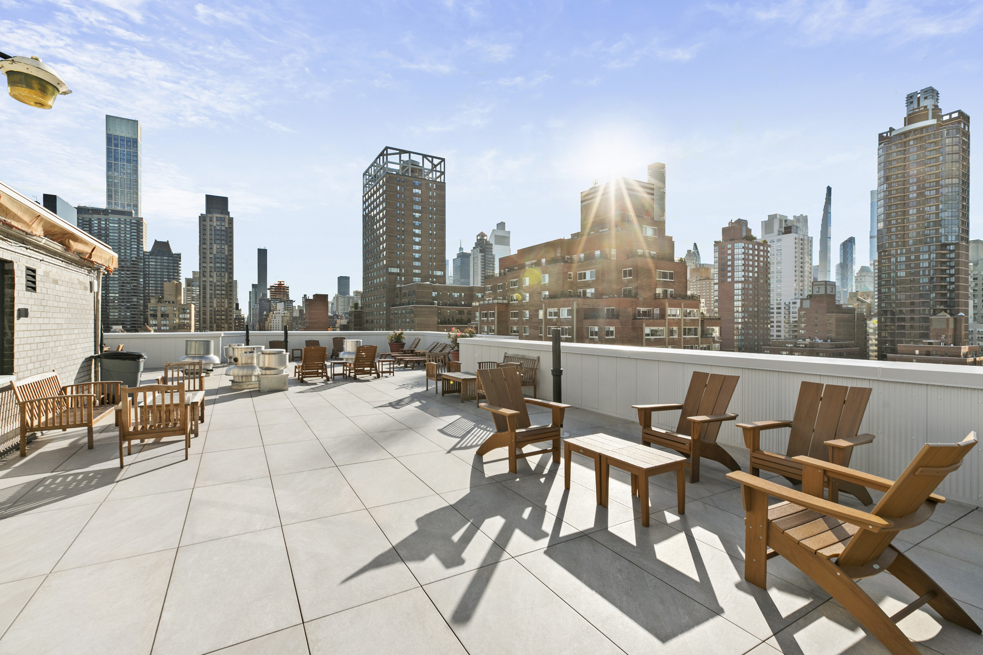 401 East 65th Street, Unit 13G Manhattan, NY 10065 - Photo 10 of 12 Gallery Image 10