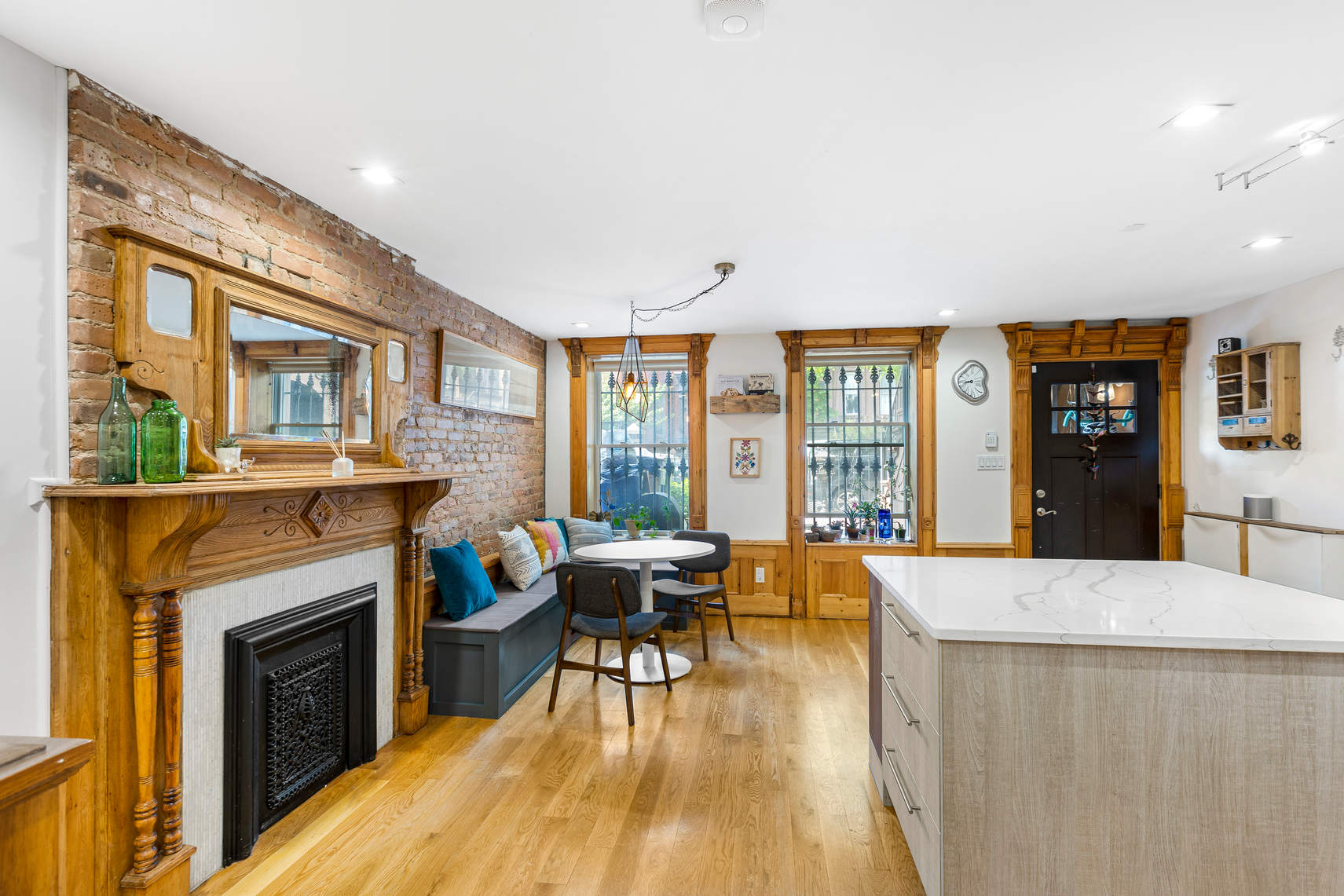 488 Madison Street, Unit 1 Brooklyn, NY 11221 - Photo 2 of 17