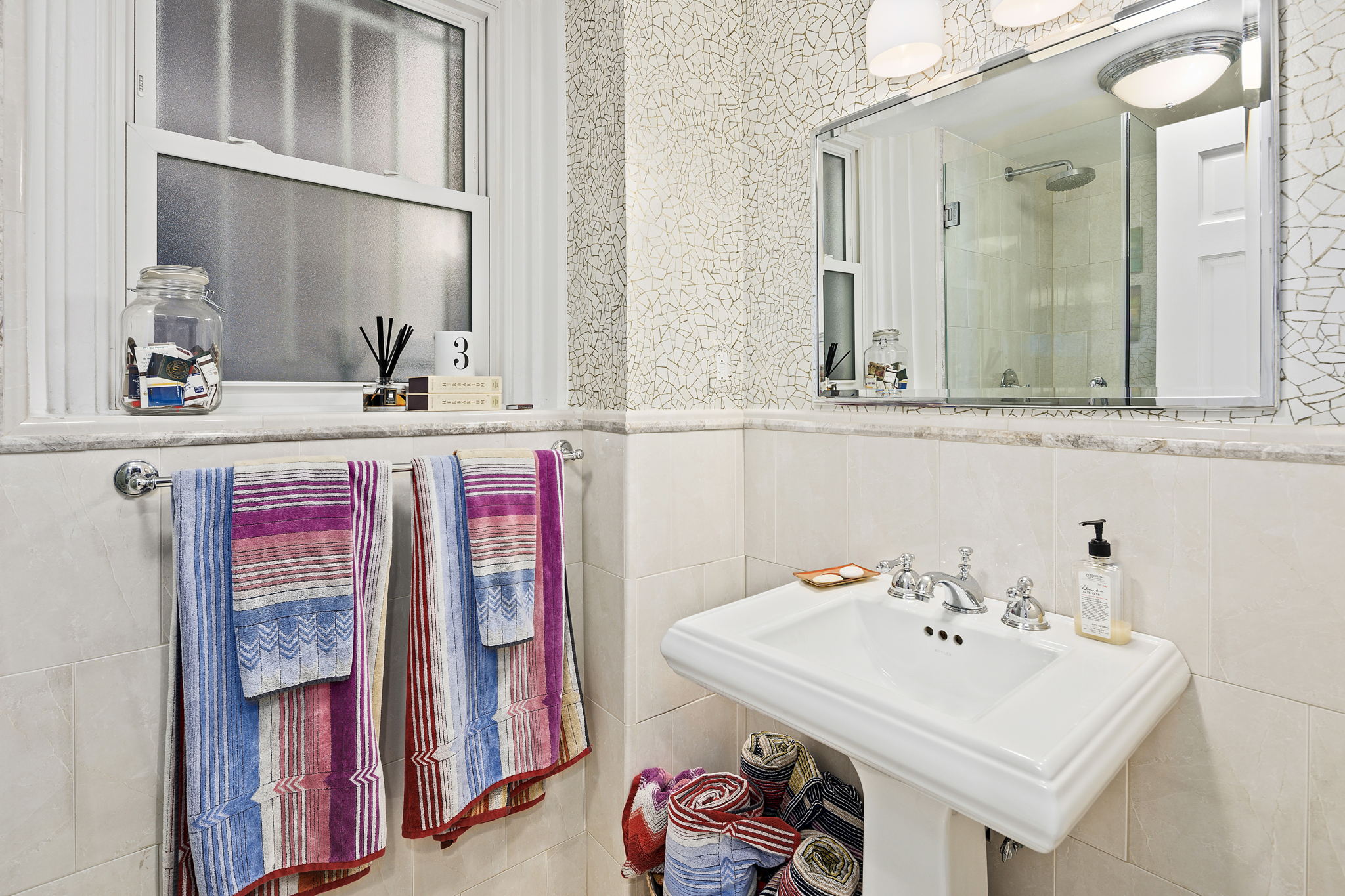 412 10th Street Southeast Washington, DC 20003 - Photo 26 of 34