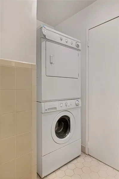 $3,000 | 319 East 105th Street, Unit 5F | East Harlem