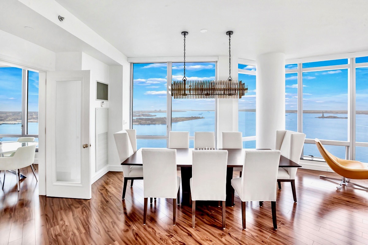 10 West Street, Unit PH1C Manhattan, NY 10004 - Photo 3 of 10