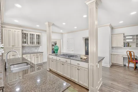 $3,200,000 | 510 Granny White Pike, Brentwood, TN 37027