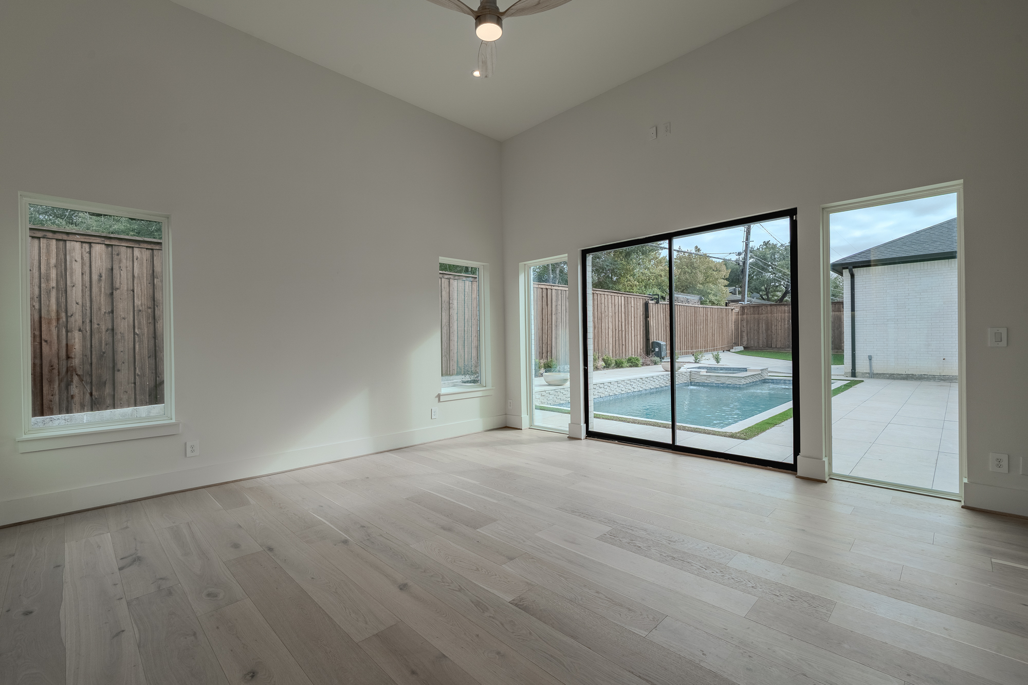 11314 Hillcrest Road Dallas, TX 75230 - Photo 37 of 66