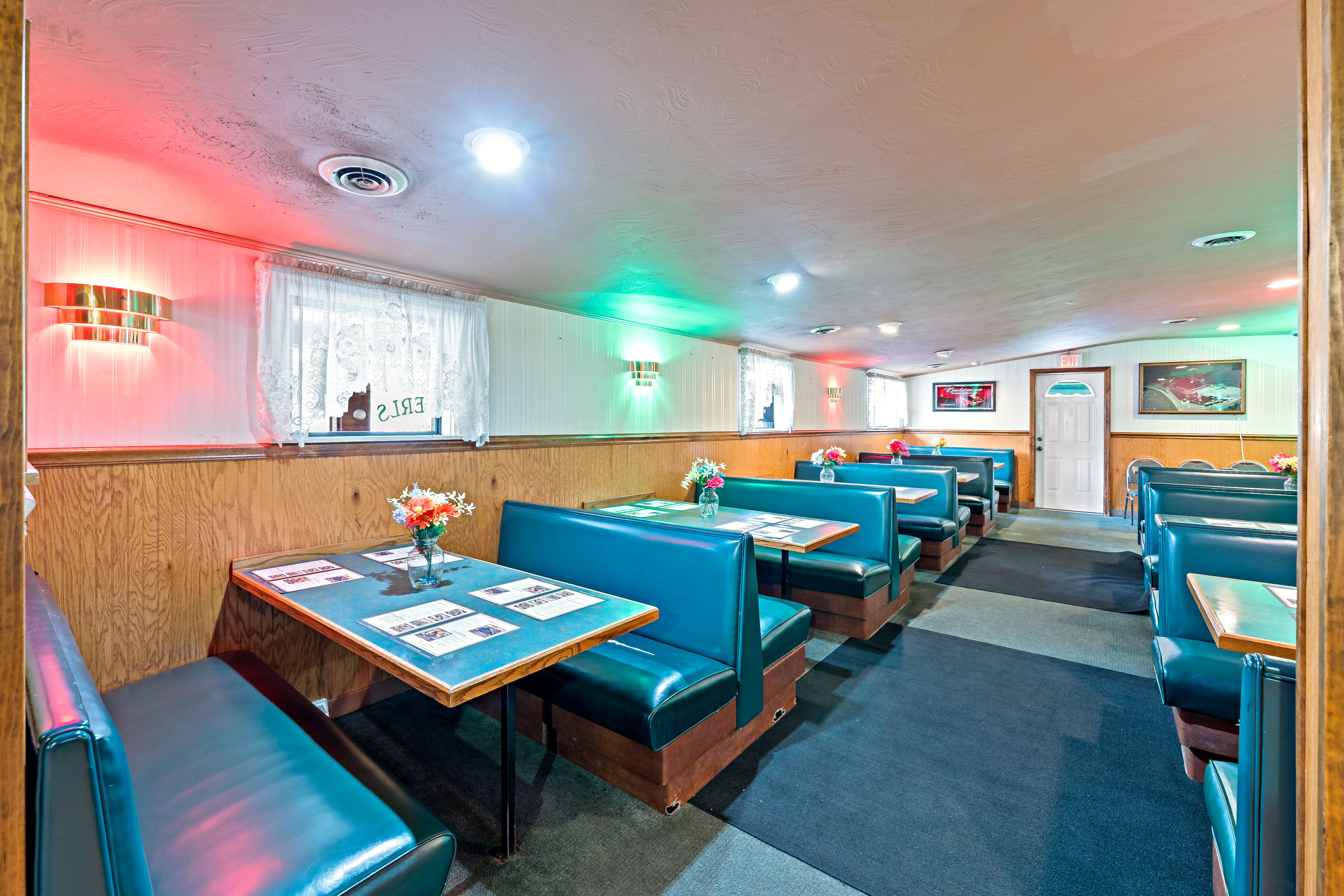 180 Butler Road Saxonburg, PA 16056 - Photo 8 of 52 a living room with furniture pool table and rug floor