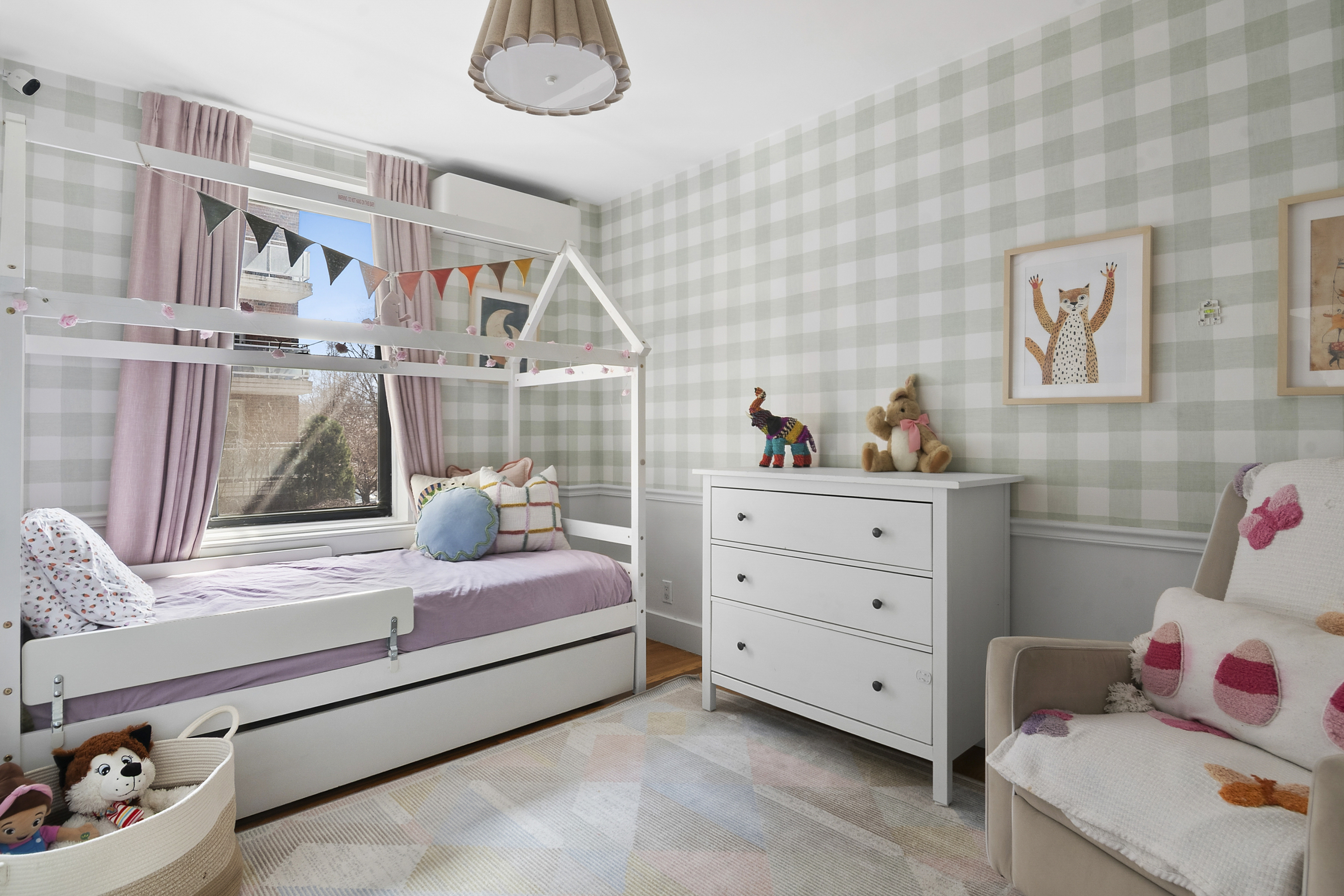 9511 Shore Road, Unit 101 Brooklyn, NY 11209 - Photo 5 of 18