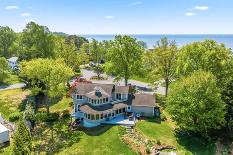 $1,999,900 | 3712 Gateshead Drive, Annapolis, MD 21403