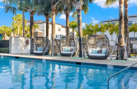 $799,900 | 5351 Bridge Street, Unit 86, Tampa, FL 33611