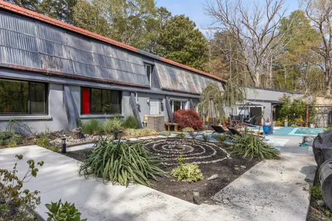 Contact Agent | 863 McKendimen Road, Shamong, NJ 08088