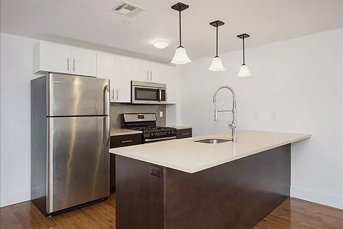80 Meserole Street, Unit 2J Brooklyn, NY 11206 - Photo 3 of 8