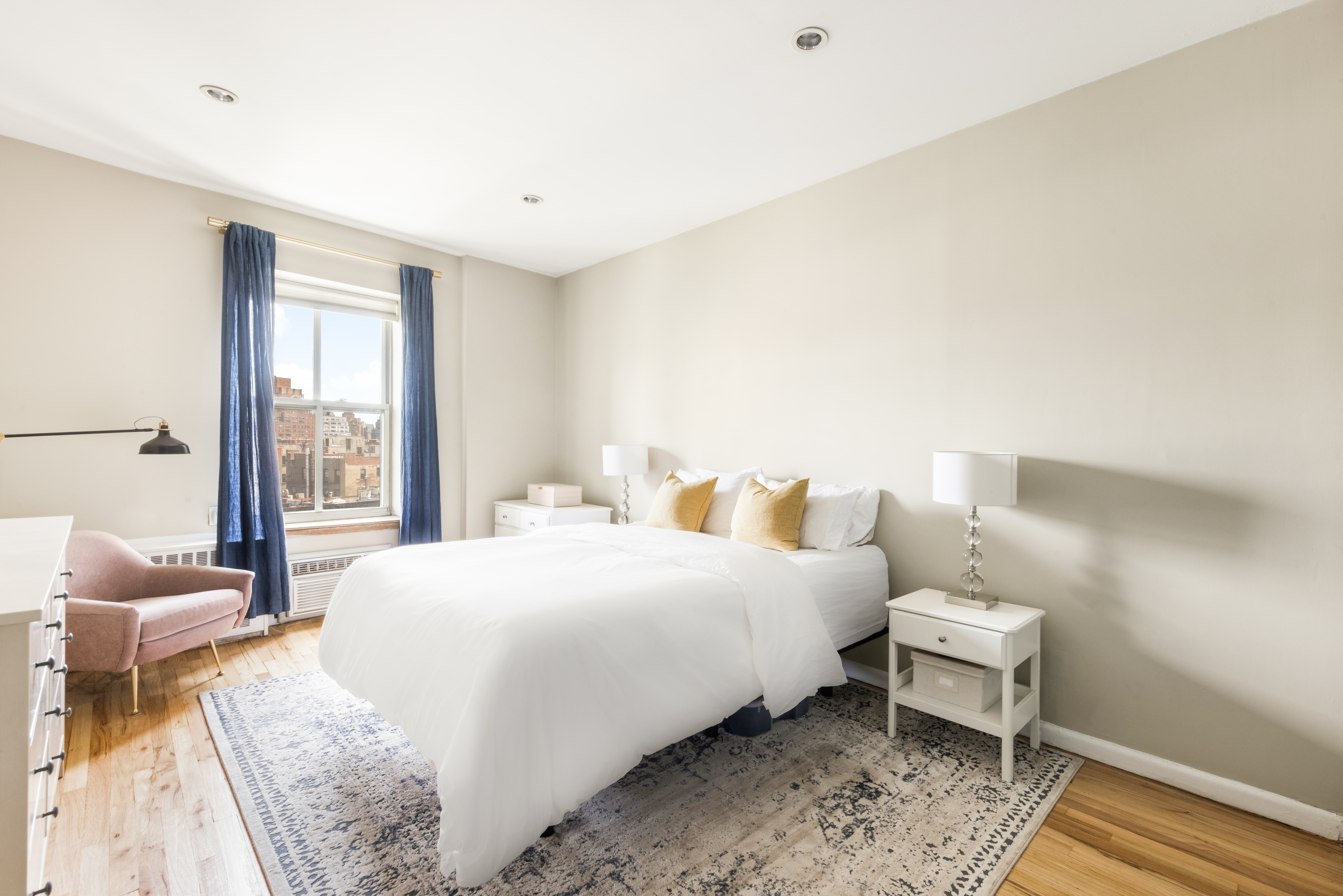 99 Bank Street, Unit 7I Manhattan, NY 10014 - Photo 3 of 8