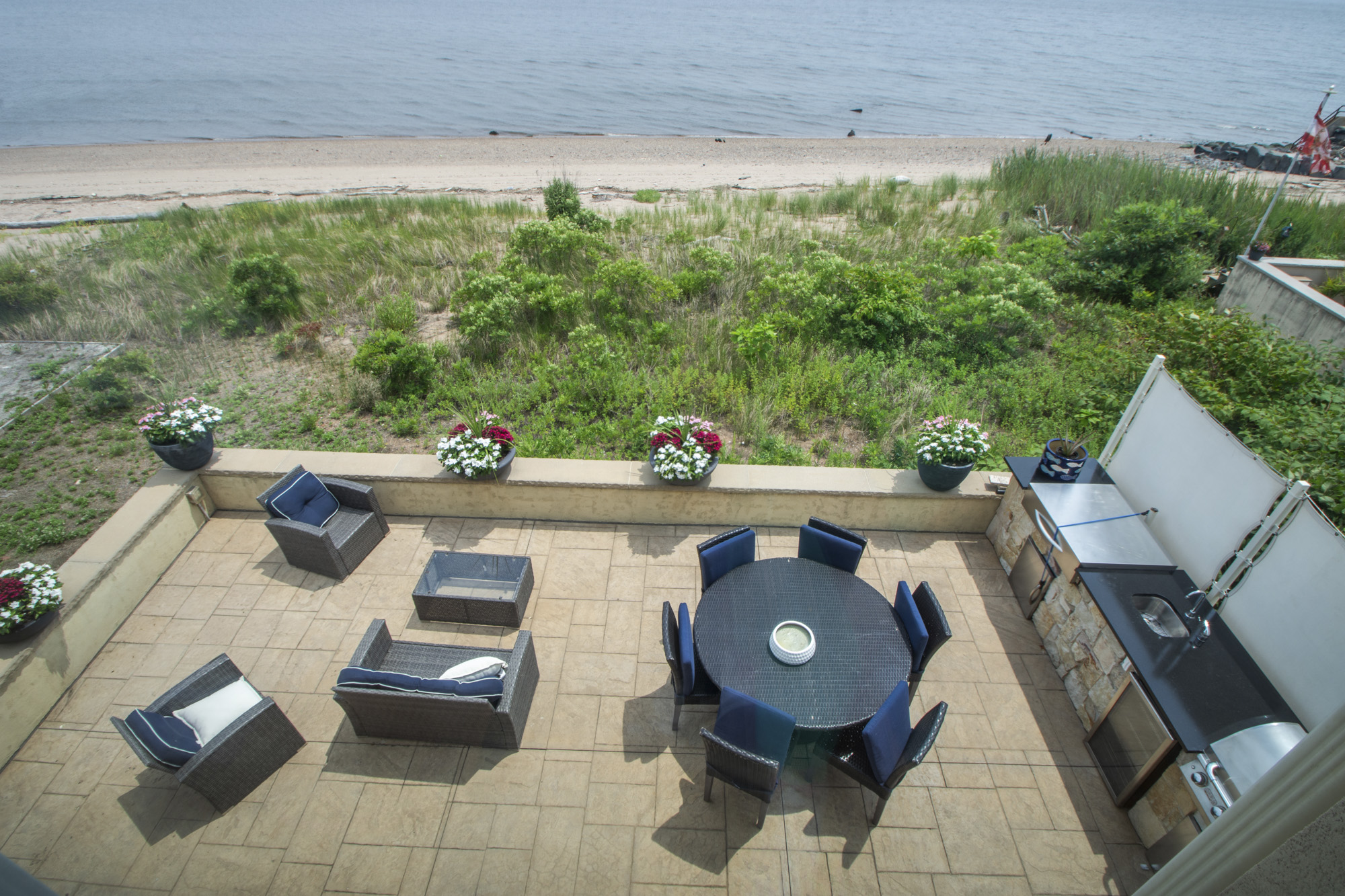 34 Zephyr Avenue Staten Island, NY 10312 - Photo 3 of 42