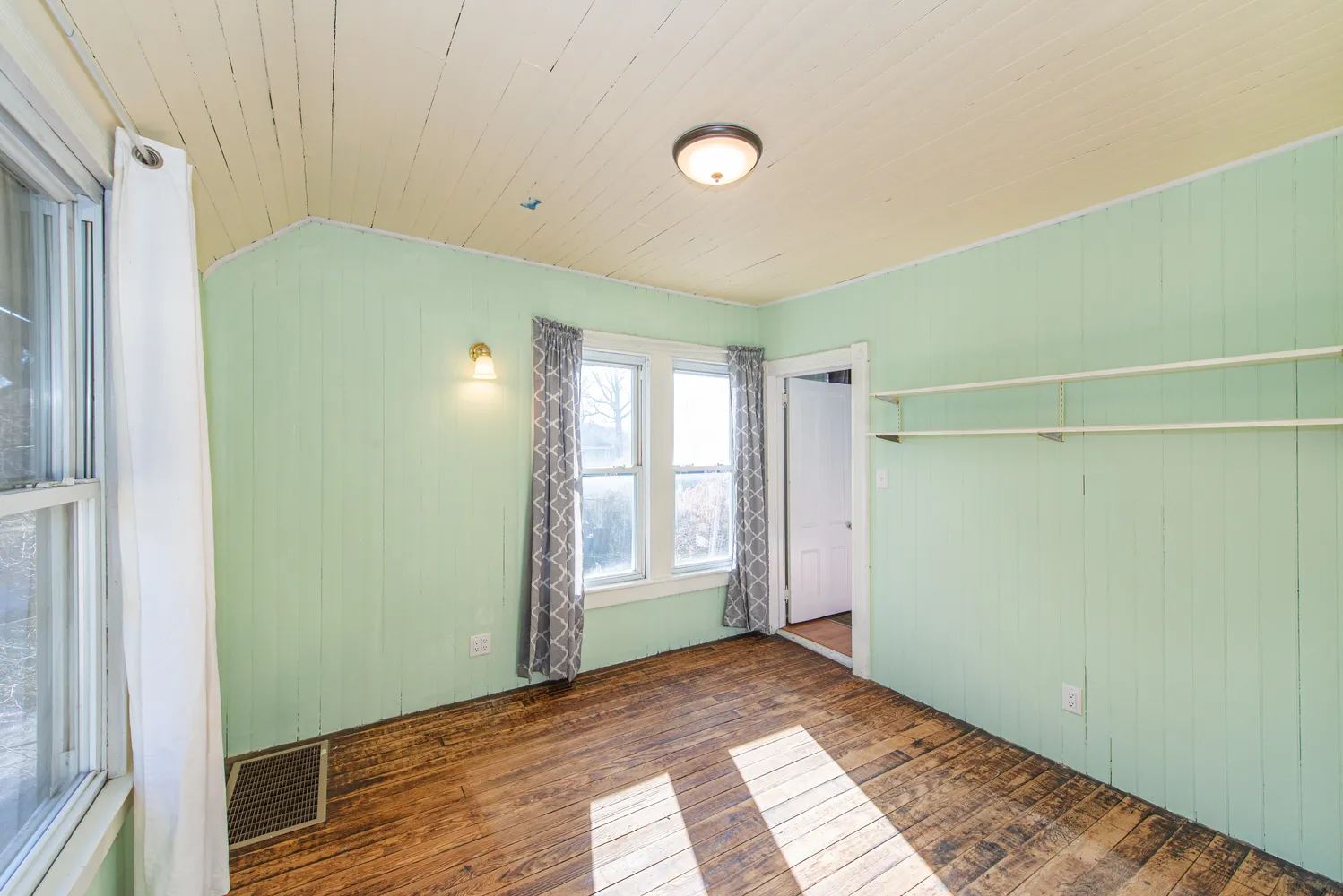 $664,000 | 21 Ridgewood Avenue, Mount Tabor, NJ 07878