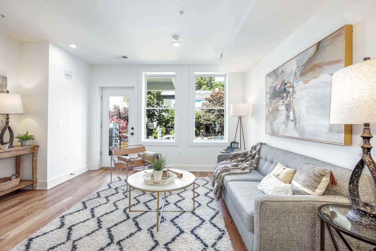 428 Manor Place Northwest, Unit 1 Washington, DC 20010 - Photo 12 of 27 a living room with furniture and a table