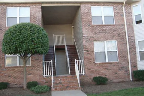 $515,000 | Katie Court, East Hanover, NJ 07936