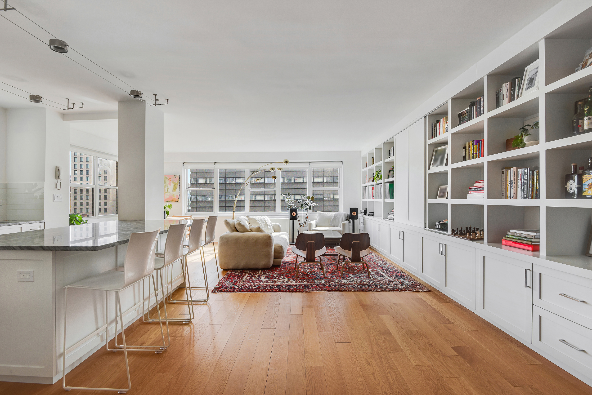 69 5th Avenue, Unit 14J Manhattan, NY 10003 - Photo 2 of 12 Gallery Image 2