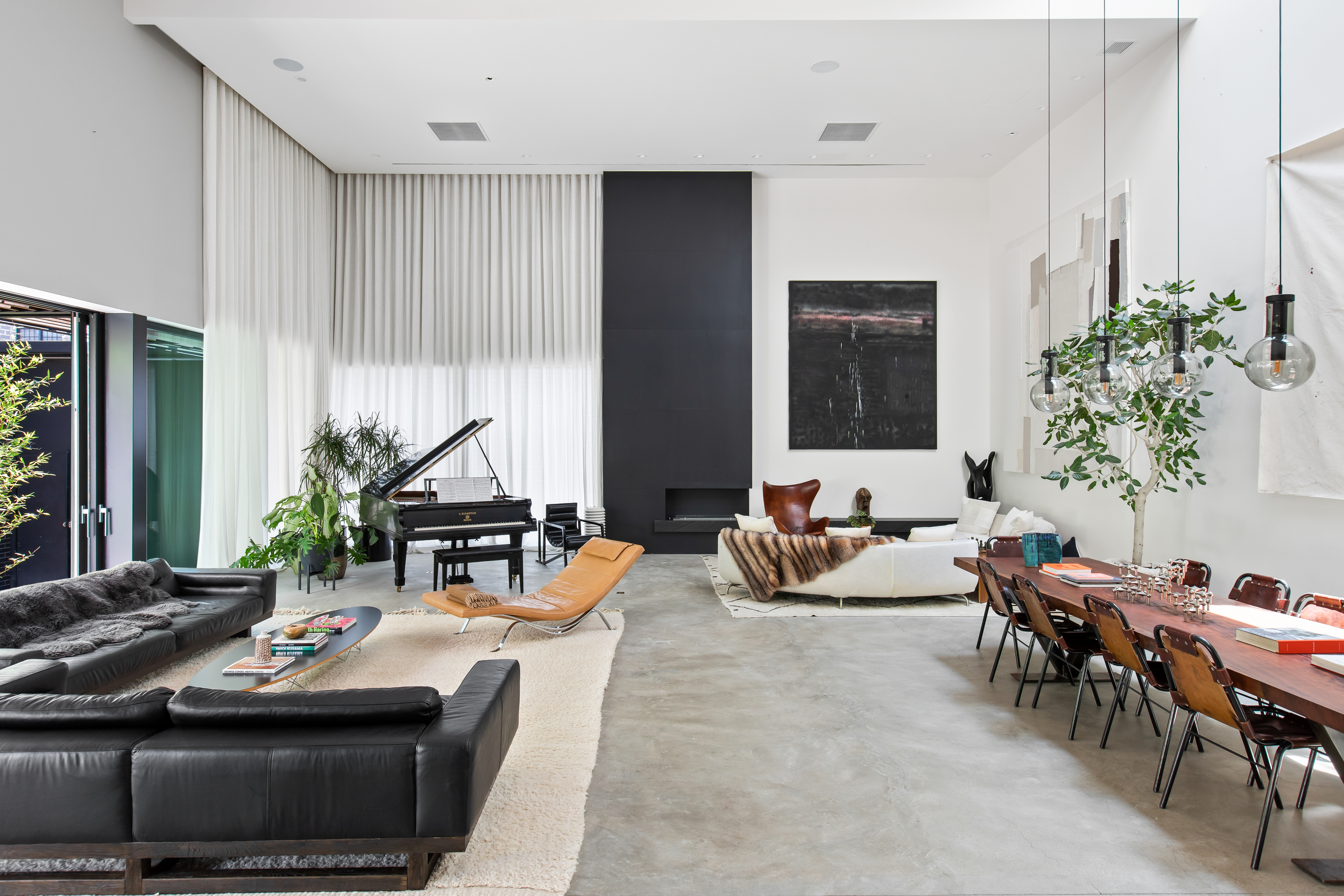 440 Van Brunt Street Brooklyn, NY 11231 - Photo 2 of 33 a living room with furniture and a potted plant