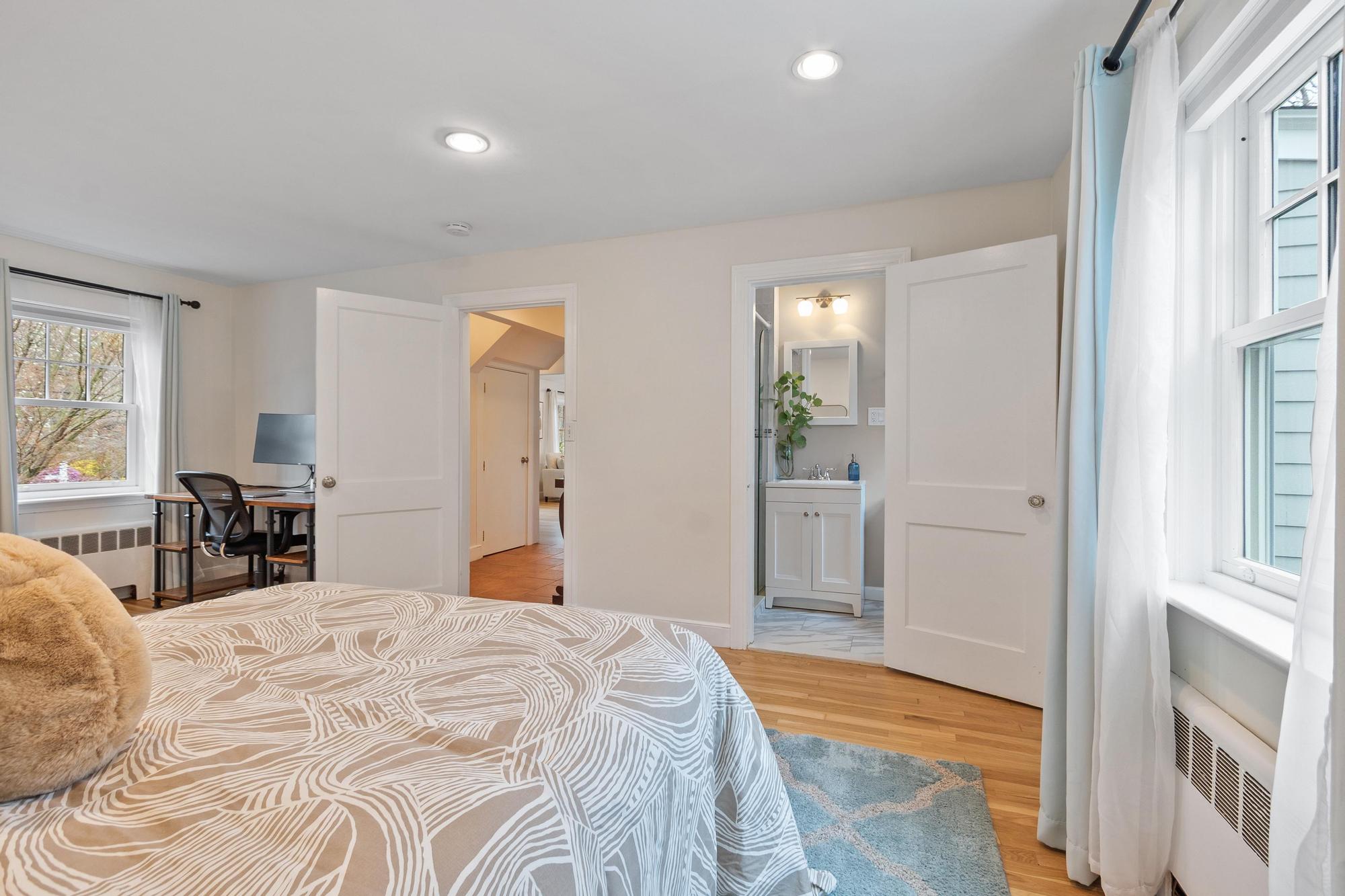 31 Woodland Road Lexington, MA 02420 - Photo 19 of 44