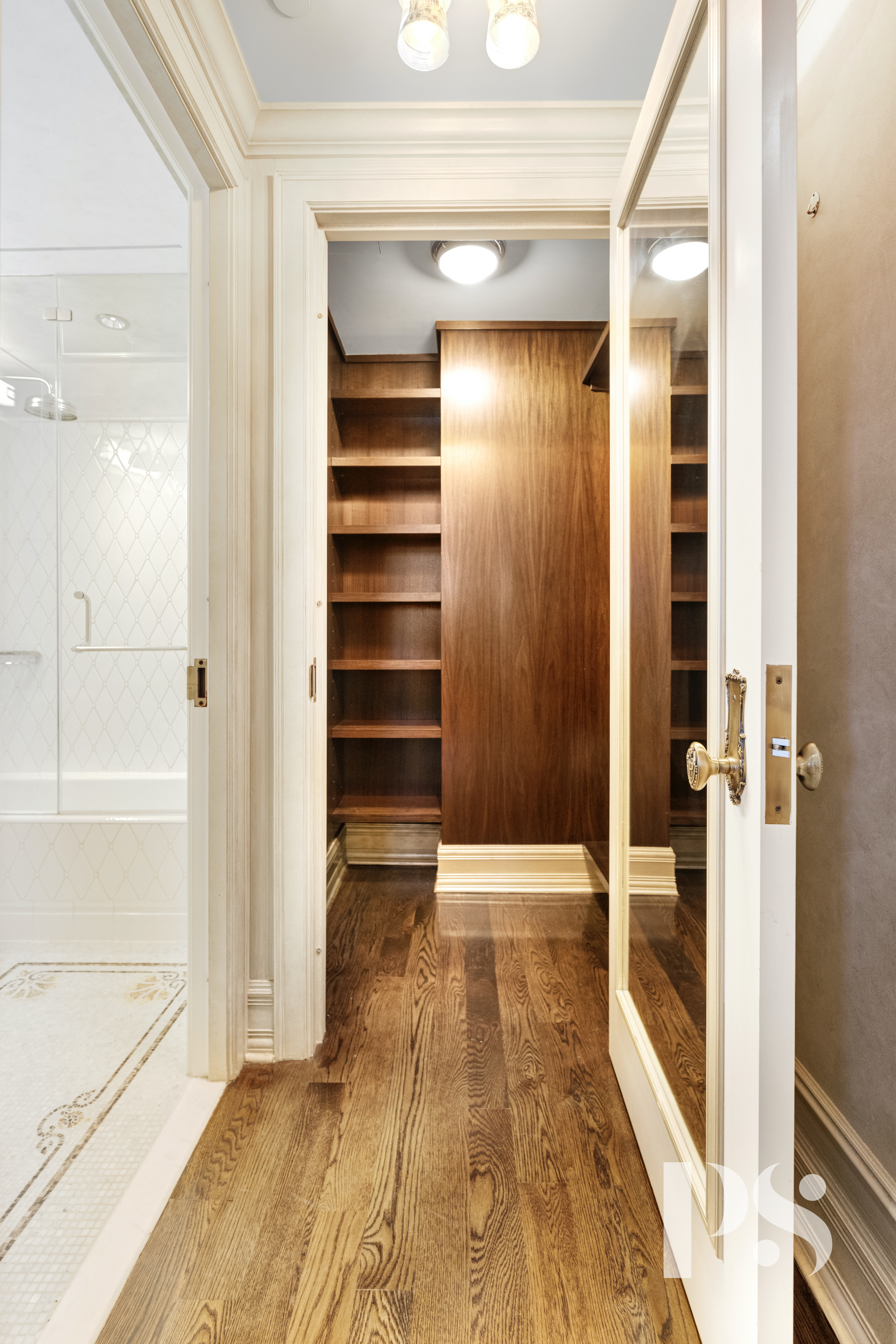 1 Central Park South, Unit 1806 Manhattan, NY 10019 - Photo 13 of 18