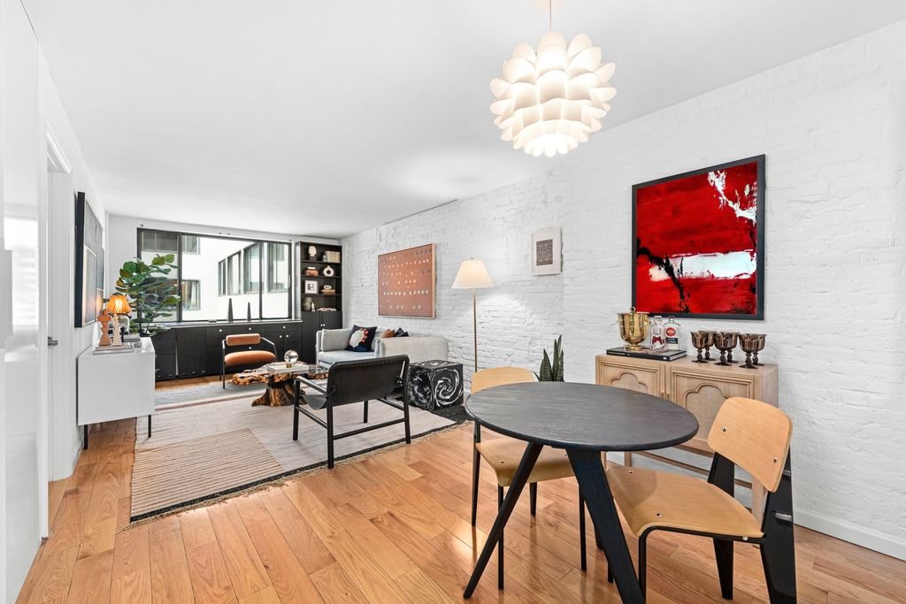 $665,000 | 77 Bleecker Street, Unit 921 | Greenwich Village