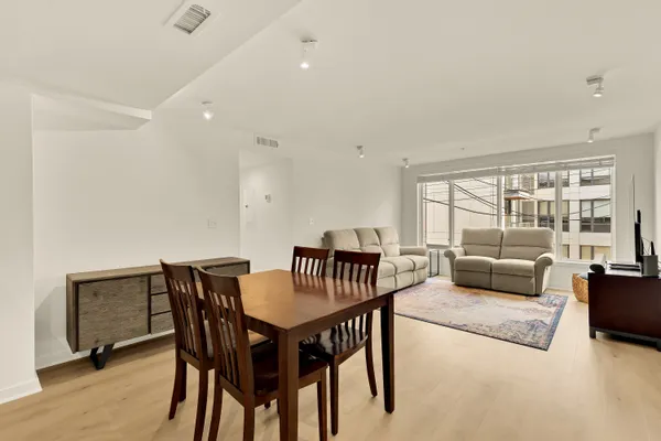 $500,000 | 1423 Newton Street Northwest, Unit 204, Washington, DC 20010
