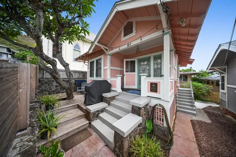 $3,000,000 | 1775 Lusitana Street, Honolulu, HI 96813