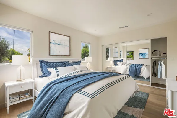 $5,995 | 535 Beloit Avenue, Los Angeles, CA 90049