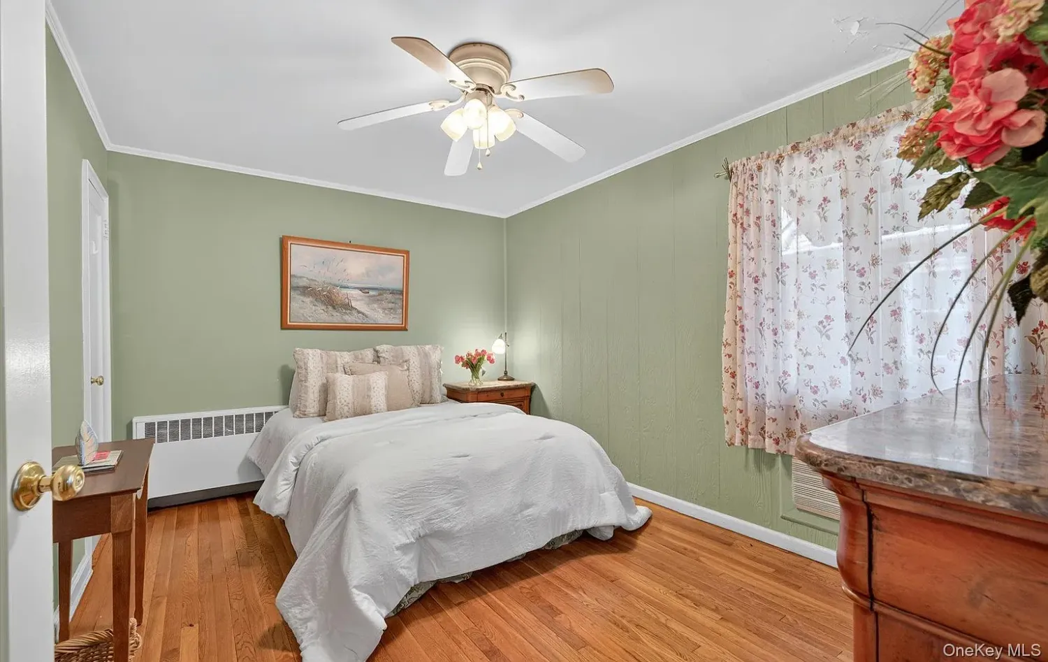 $978,000 | 227 Brown Street, Mineola, NY 11501