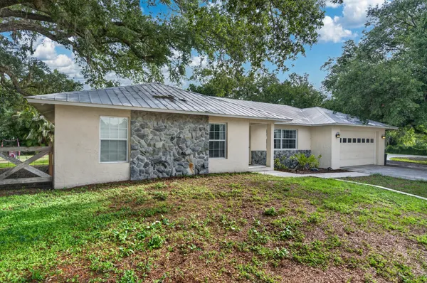 $399,999 | 11751 Deal Road, North Fort Myers, FL 33917