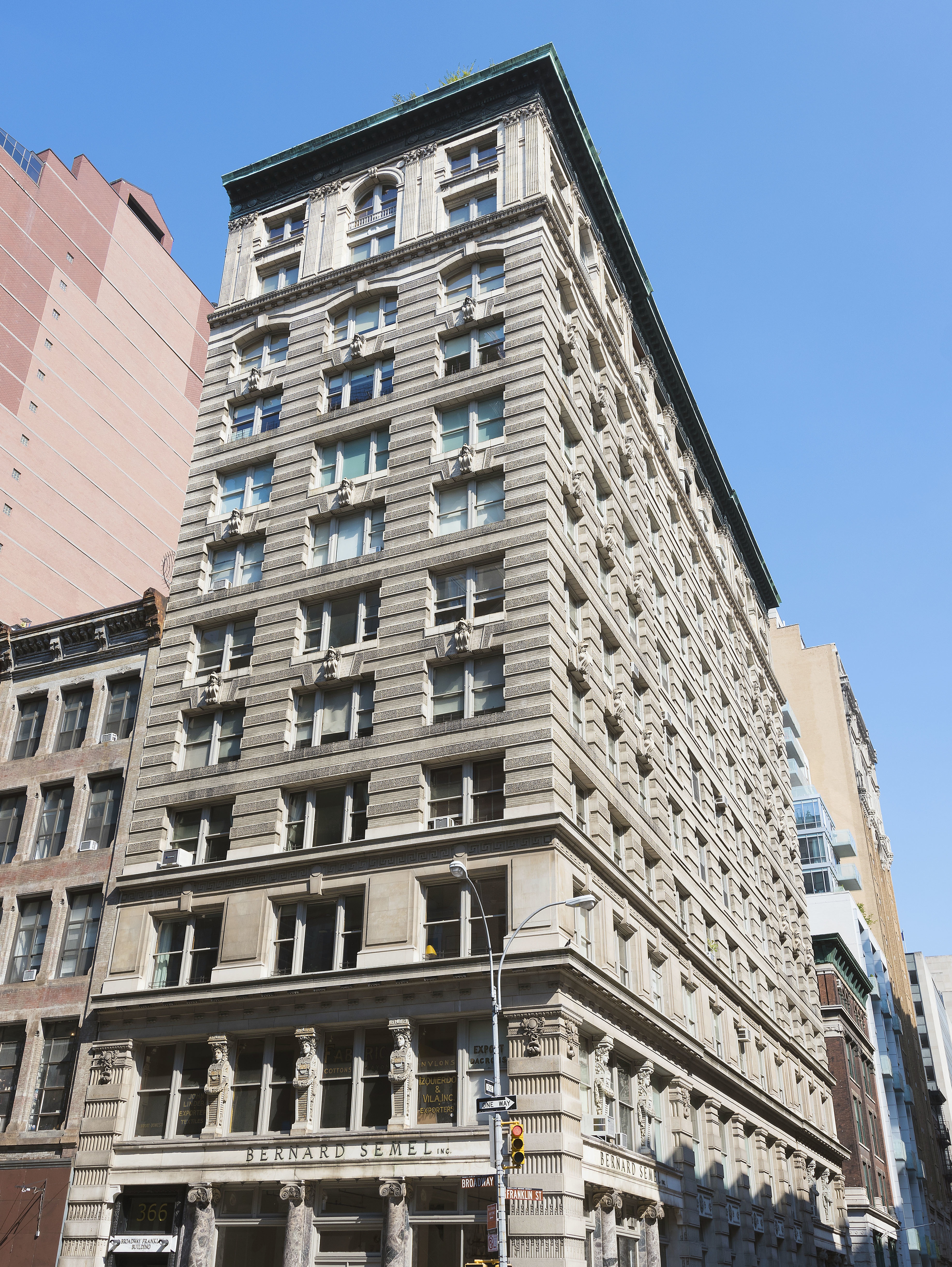 366 Broadway, Unit PHC Manhattan, NY 10013 - Photo 13 of 15 a front view of a building